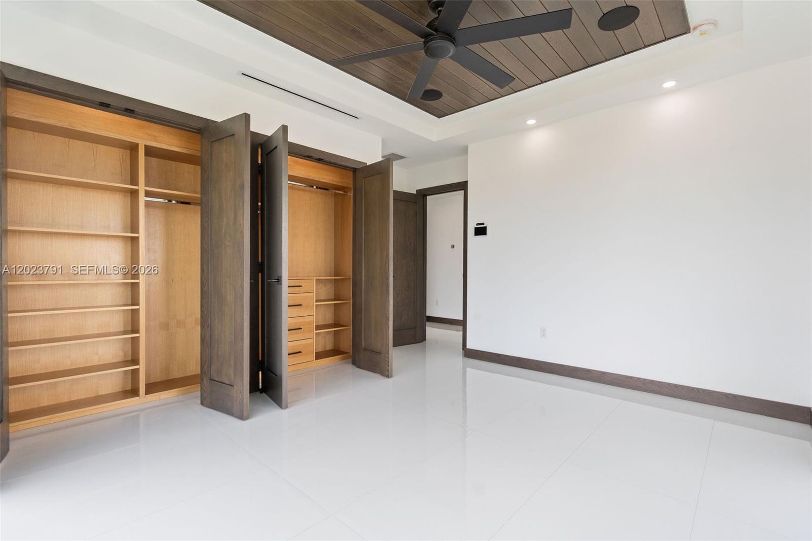 INDIAN WATERWAYS - Residential