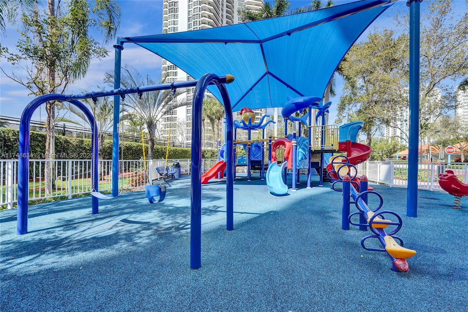 MYSTIC POINTE CONDO NO TH - Residential