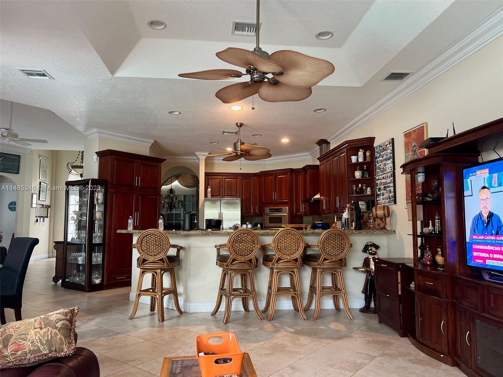 BEACH WAY HEIGHTS UNIT - Residential