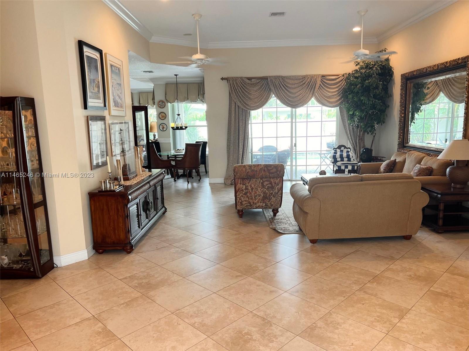 BEACH WAY HEIGHTS UNIT - Residential