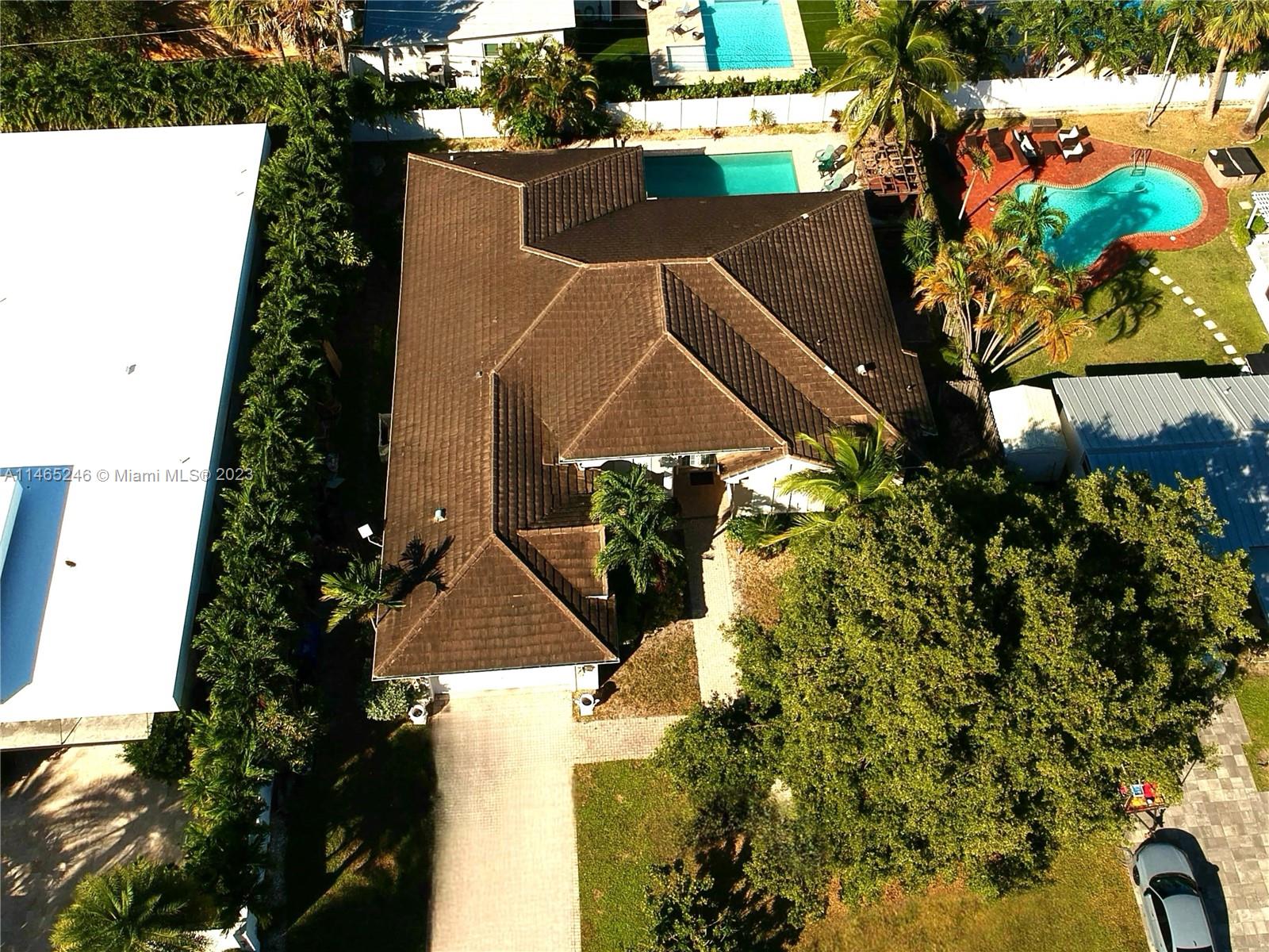 BEACH WAY HEIGHTS UNIT - Residential