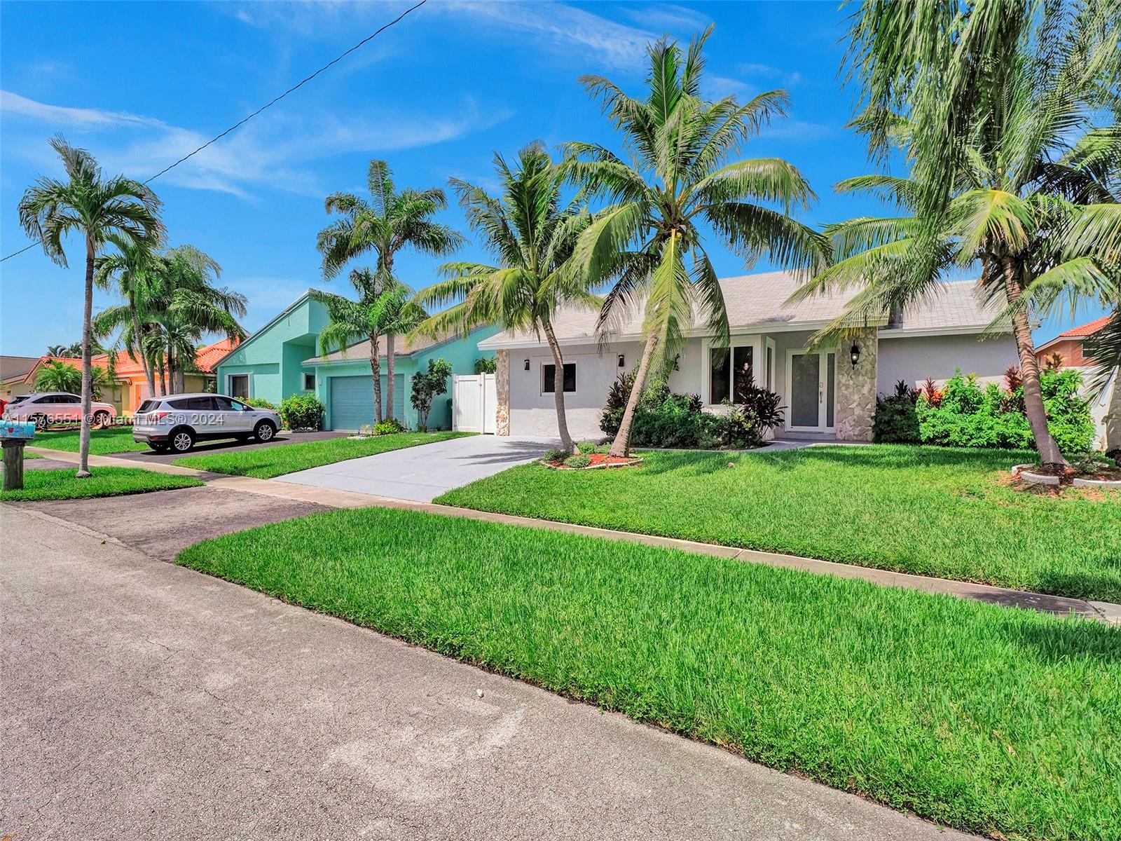 TOWN & COUNTRY ESTATES SE - Residential Lease