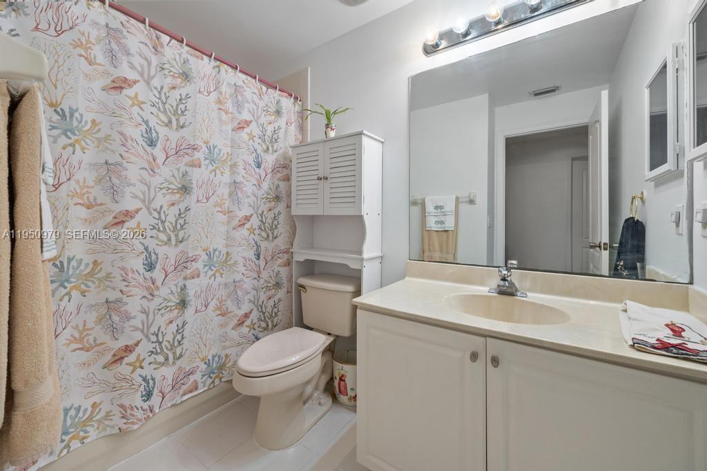 SEMINOLE ESTATES & TOWNHO - Residential