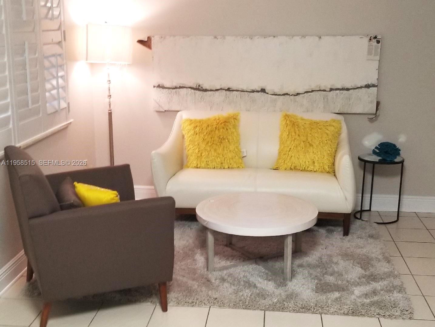 IMPERIAL APARTMENT CONDO - Residential Lease