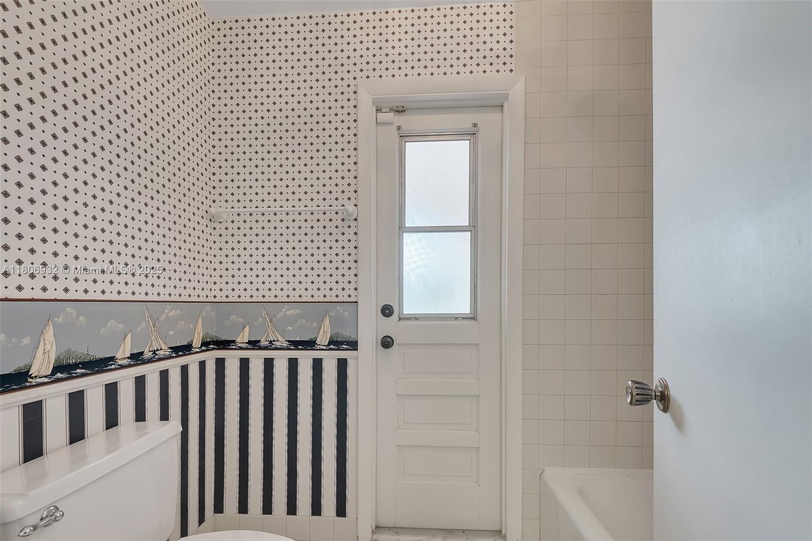 CALUSA CLUB ESTATES - Residential