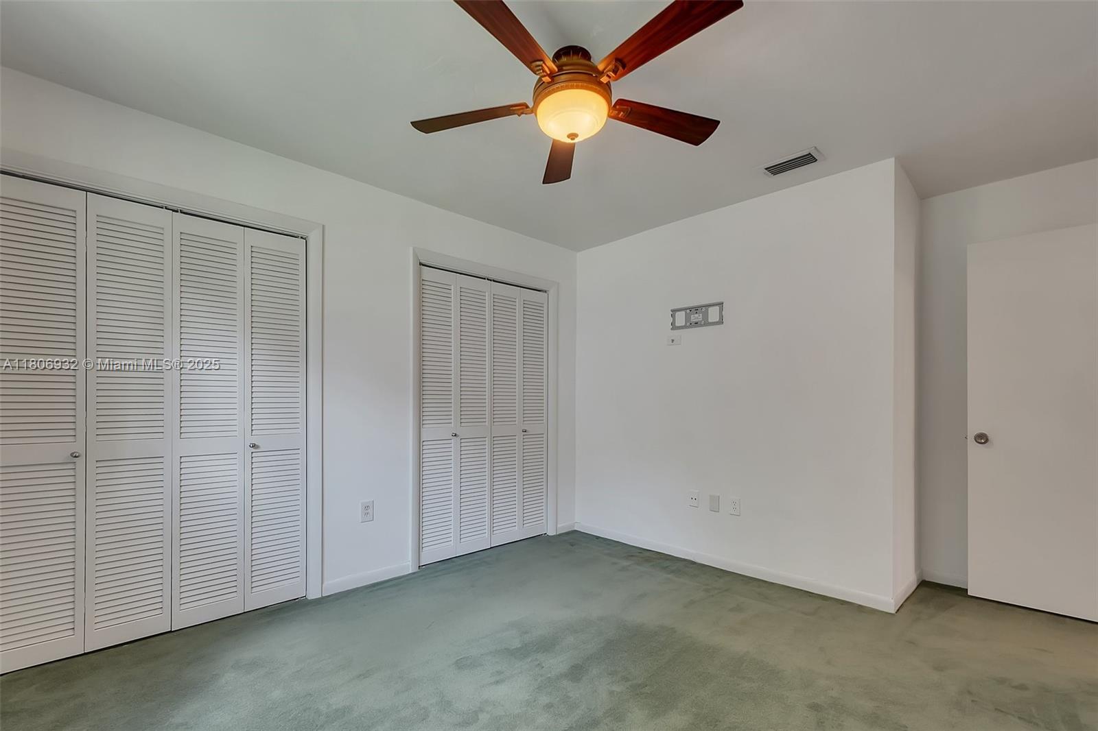 CALUSA CLUB ESTATES - Residential