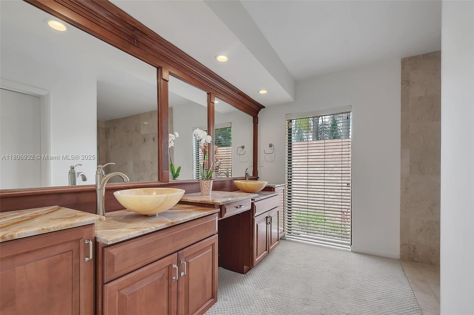 CALUSA CLUB ESTATES - Residential