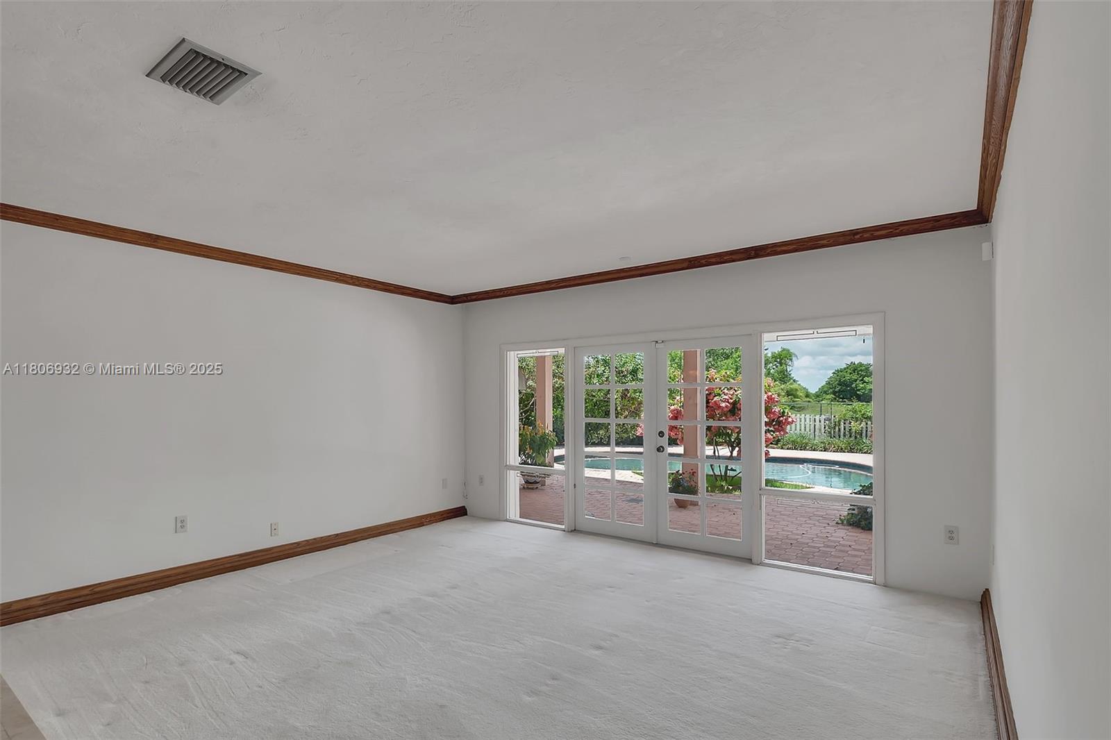 CALUSA CLUB ESTATES - Residential