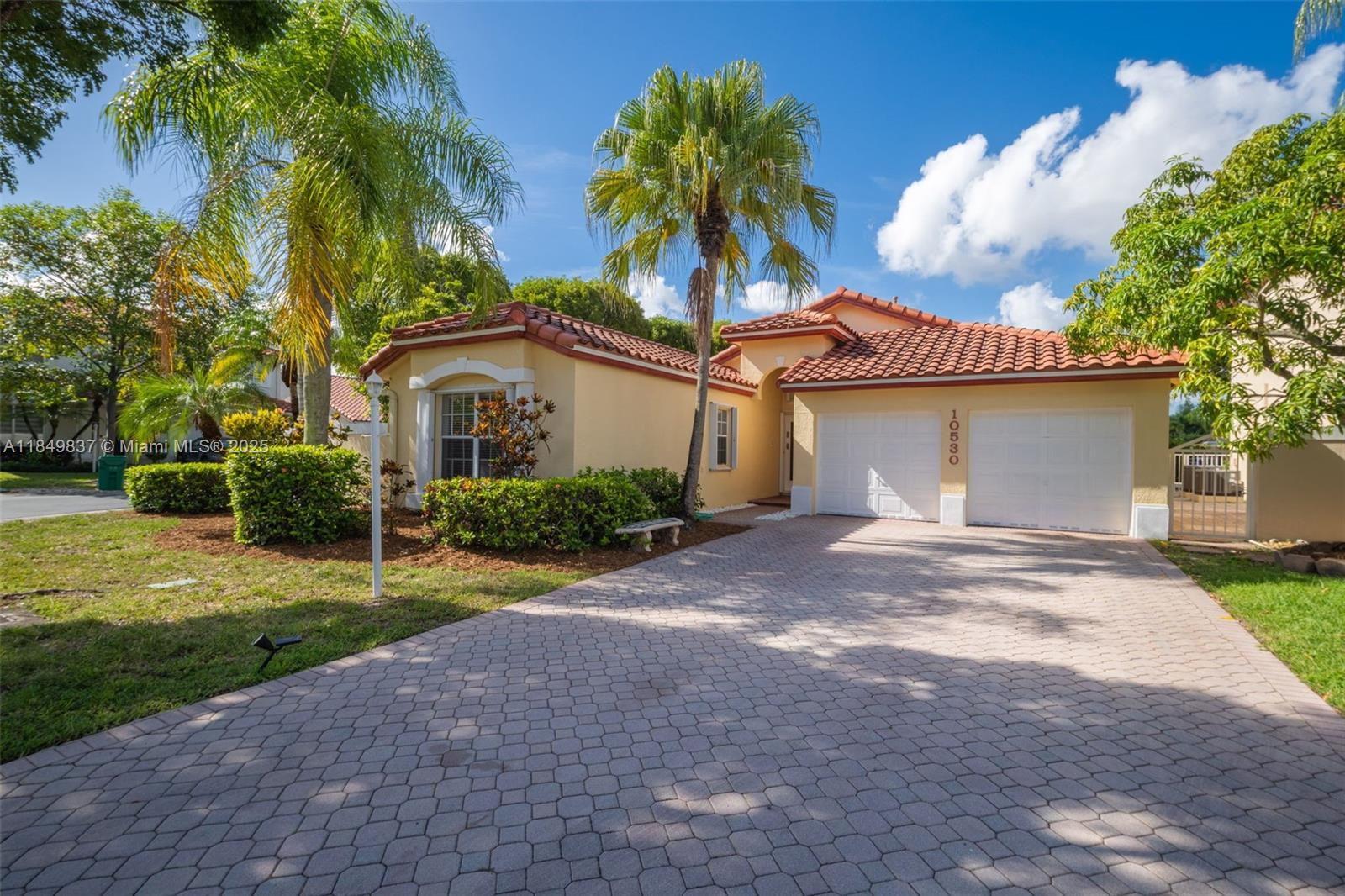 Welcome to Doral Sands in the exclusive community of Doral Park. This 4 bed 2 bath one story home offers your family an ideal mix of comfort, style, great amenities in the Country Club included in your lease. Home has a open and spacious layout, kitchen comes equipped with modern appliances, Marble floors all over the house , freshly painted and 2 car garage . Amenities: Kids will love the splash playground, and there’s a resort-style pool for relaxation. Tennis and pickleball courts are available for sports enthusiasts, Gym, Sauna, restaurant and Golf courses making it easy to stay active and social. Plus, this neighborhood is served by top-rated schools, offering excellent educational opportunities for your family.