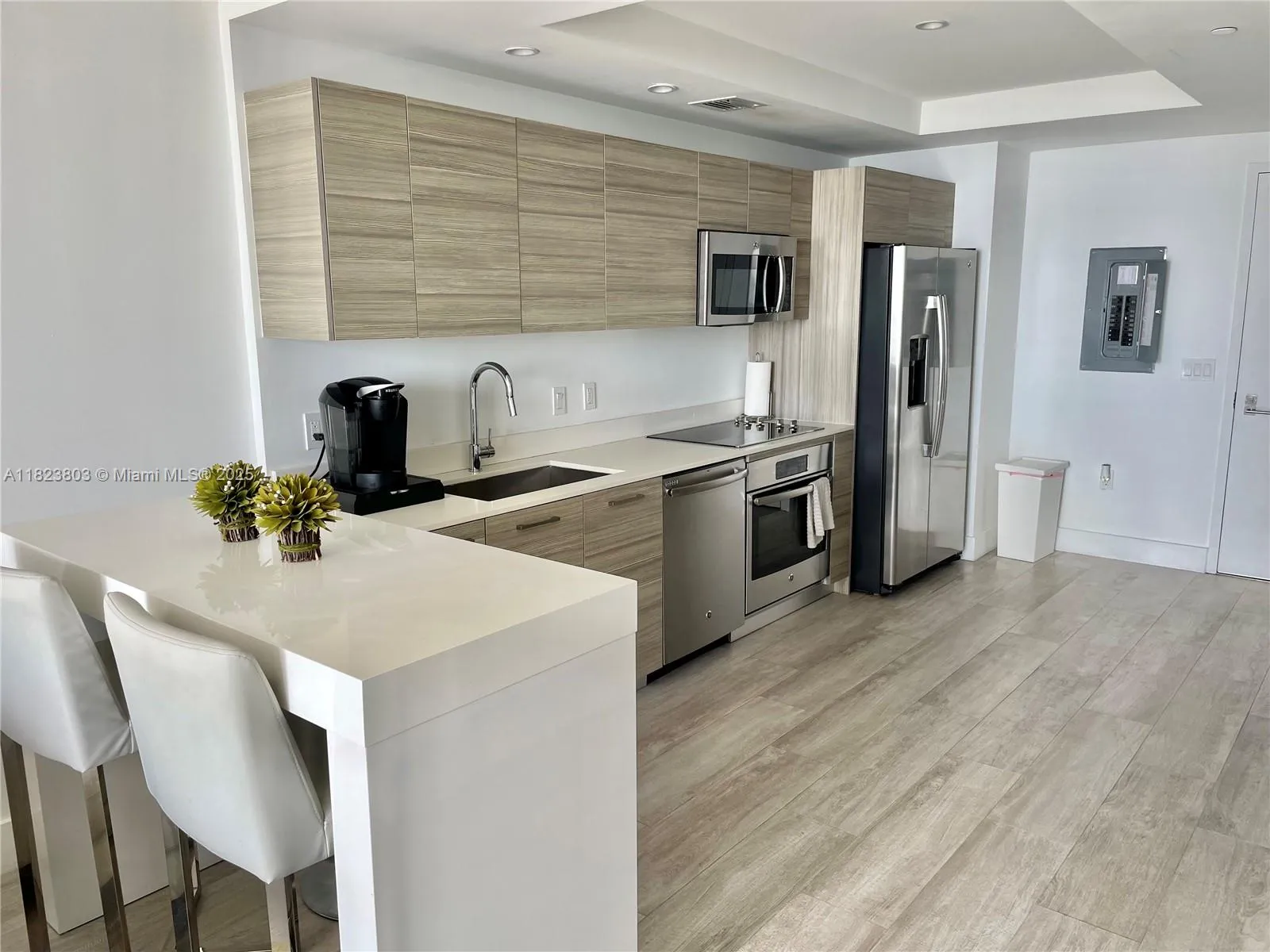 Miami, Florida 33137, United States, 1 Bedroom Bedrooms, ,2 BathroomsBathrooms,Residential,Active,154810