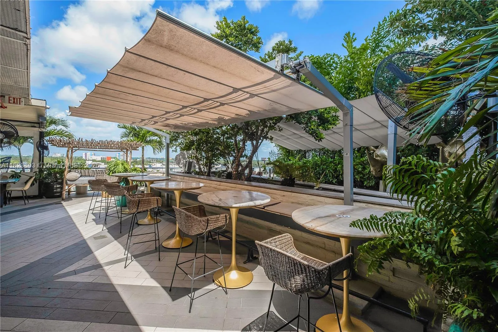 Miami, Florida 33137, United States, 1 Bedroom Bedrooms, ,2 BathroomsBathrooms,Residential,Active,154810