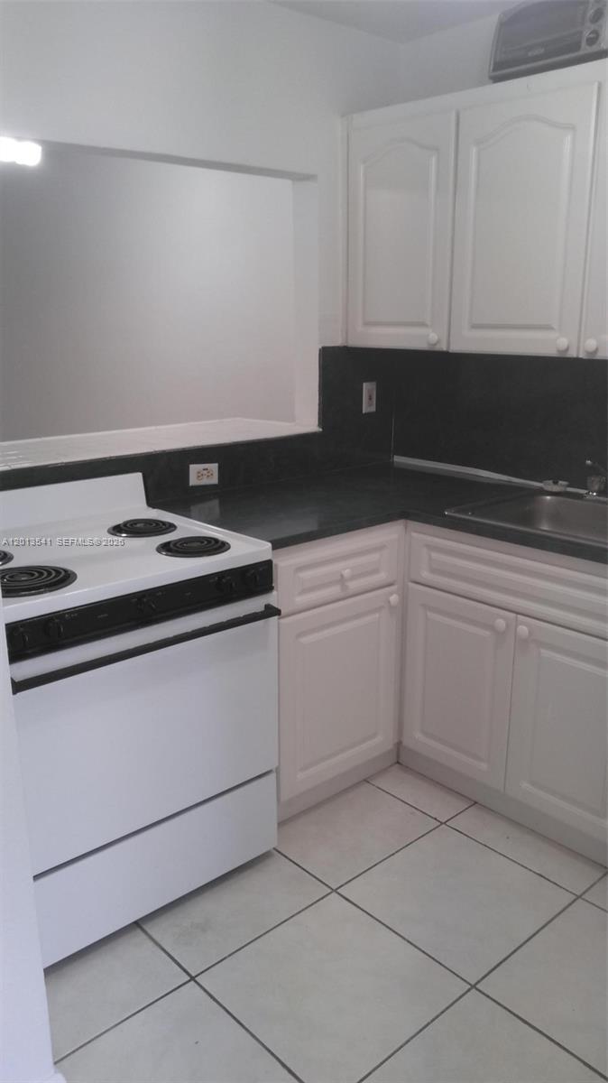 SUNSHINE BAY CONDO - Residential Lease