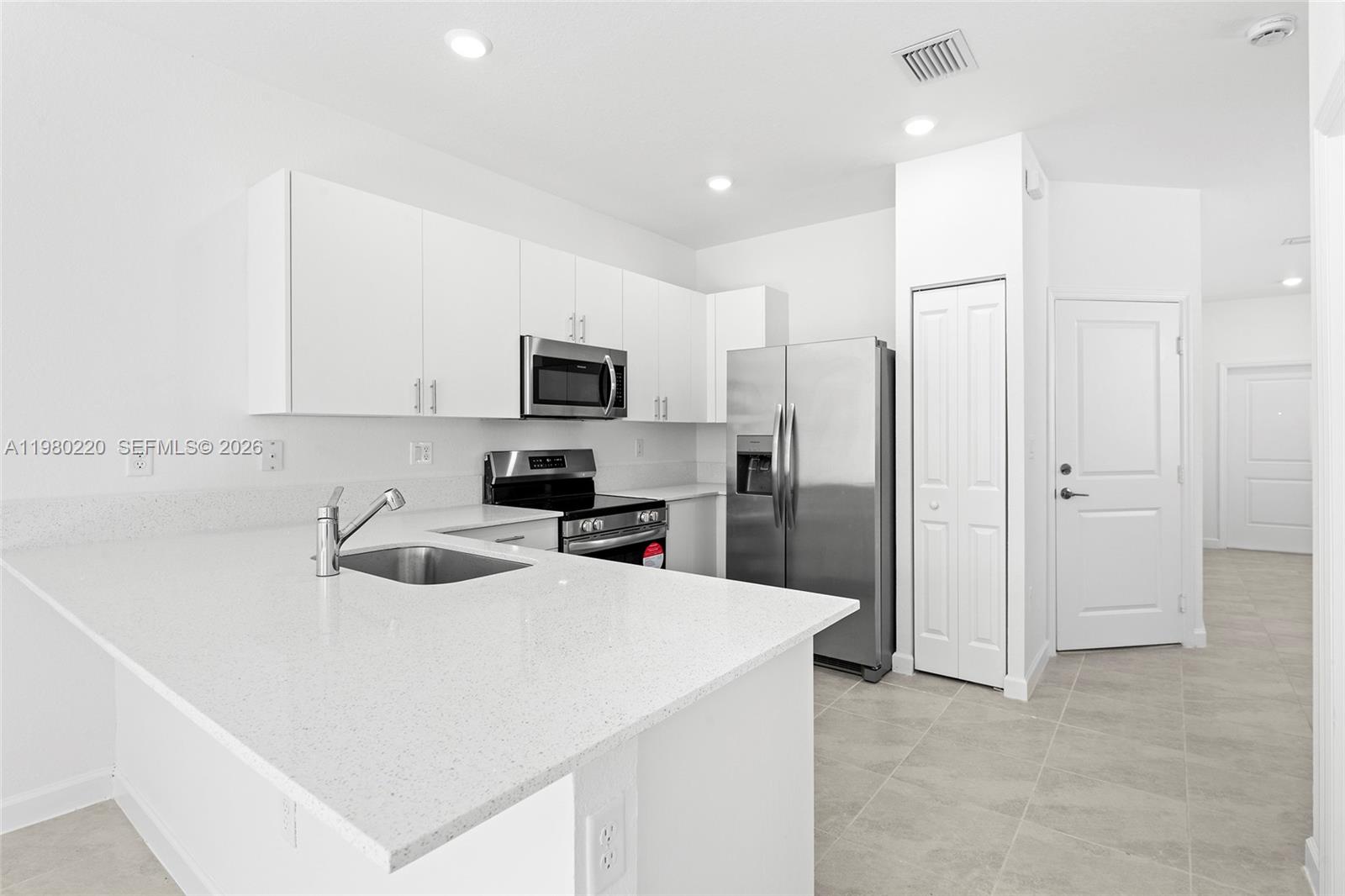 Antillia - Residential