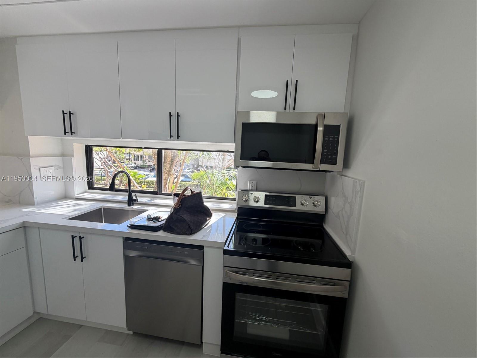 PLAZA OF AMERICAS CONDO - Residential