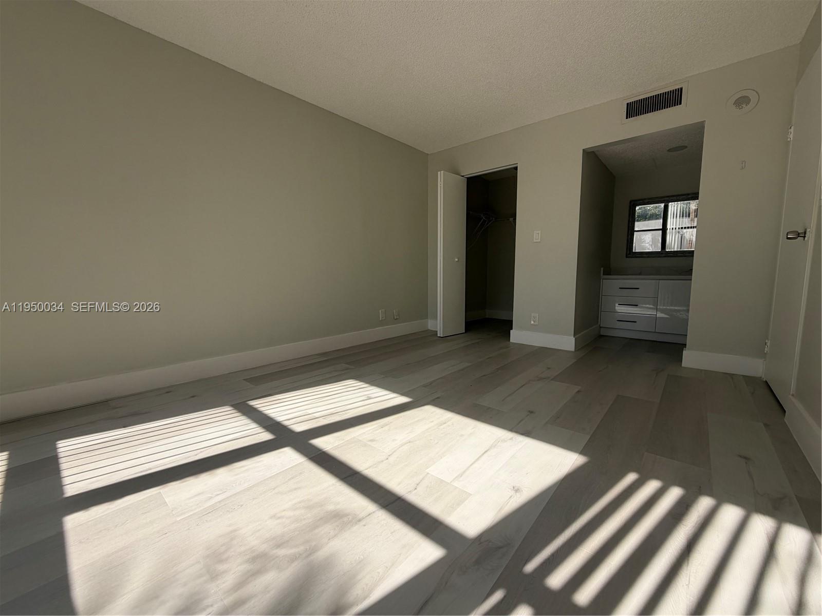 PLAZA OF AMERICAS CONDO - Residential