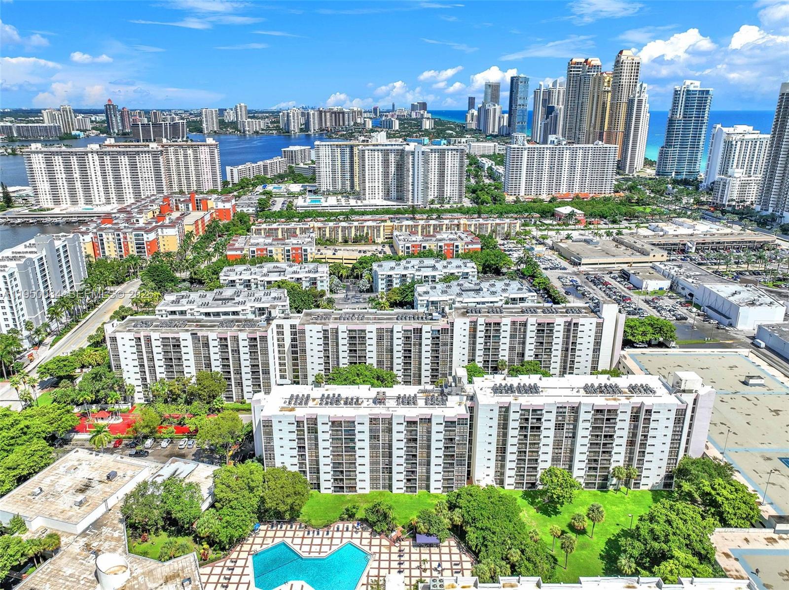 PLAZA OF AMERICAS CONDO - Residential