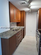 10275 Collins Ave 1435