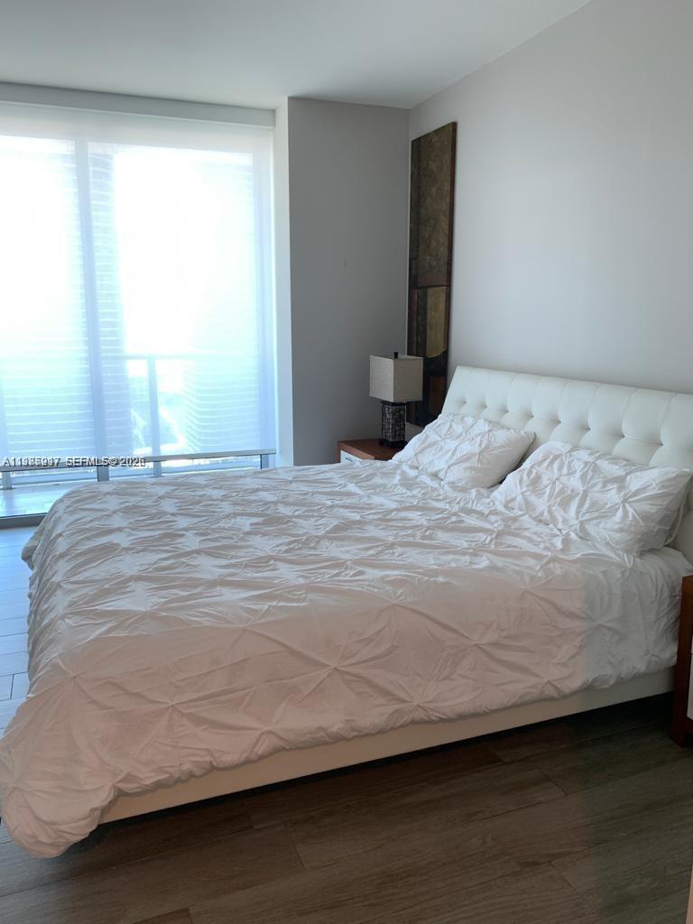 1100 MILLECENTO RESIDENCE - Residential Lease