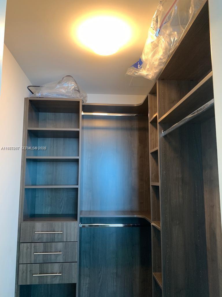 1100 MILLECENTO RESIDENCE - Residential Lease