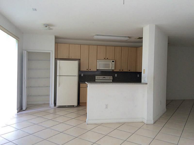 CRESTVIEW LAKES 1ST ADDN - Residential Lease