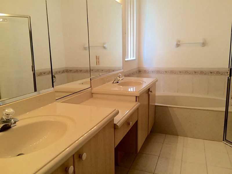 CRESTVIEW LAKES 1ST ADDN - Residential Lease