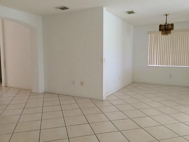 CRESTVIEW LAKES 1ST ADDN - Residential Lease