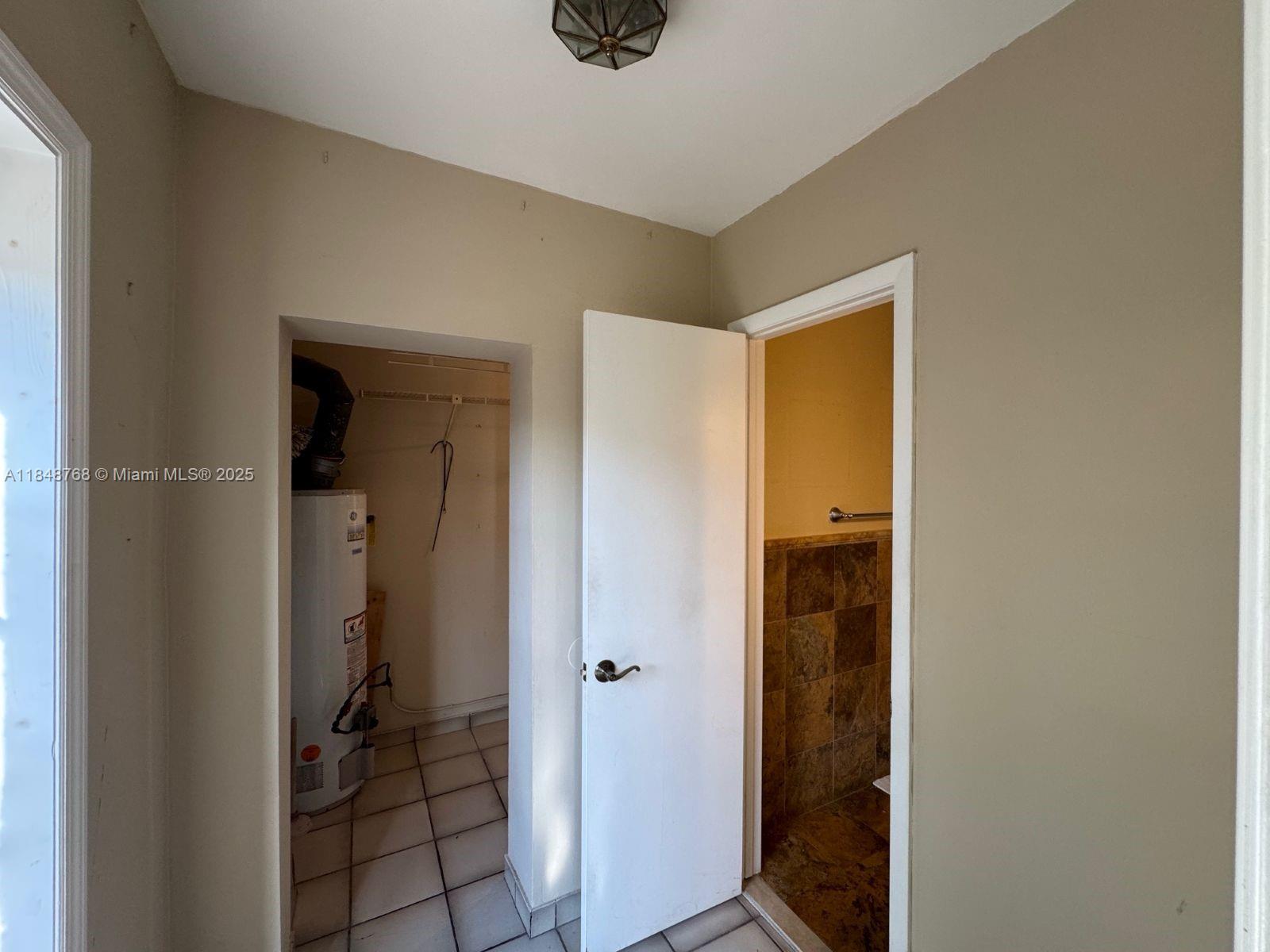 SPLIT RAIL SEC 1 - Residential