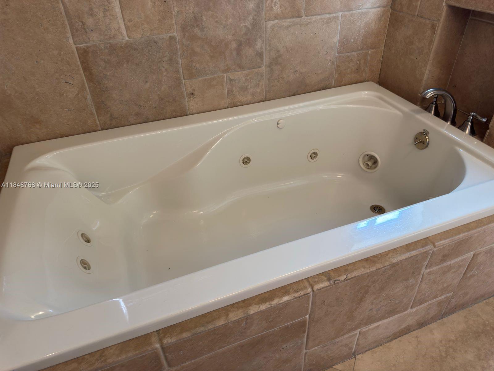 SPLIT RAIL SEC 1 - Residential