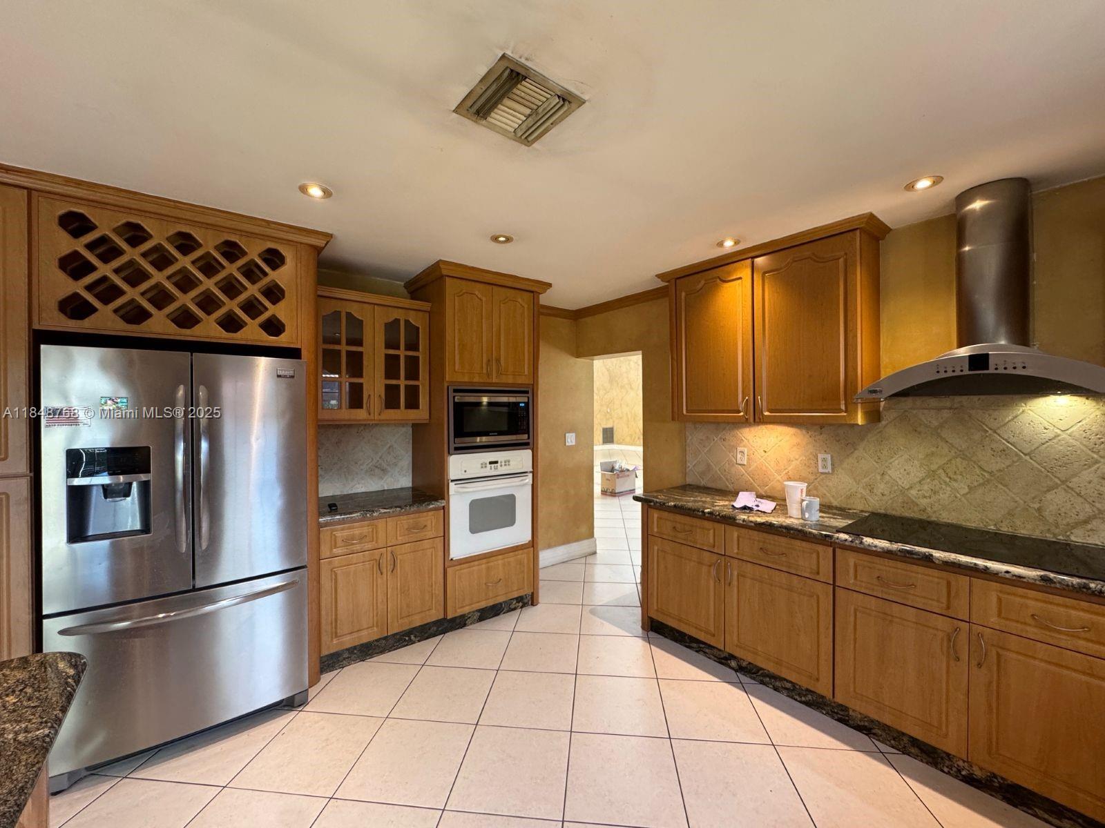 SPLIT RAIL SEC 1 - Residential