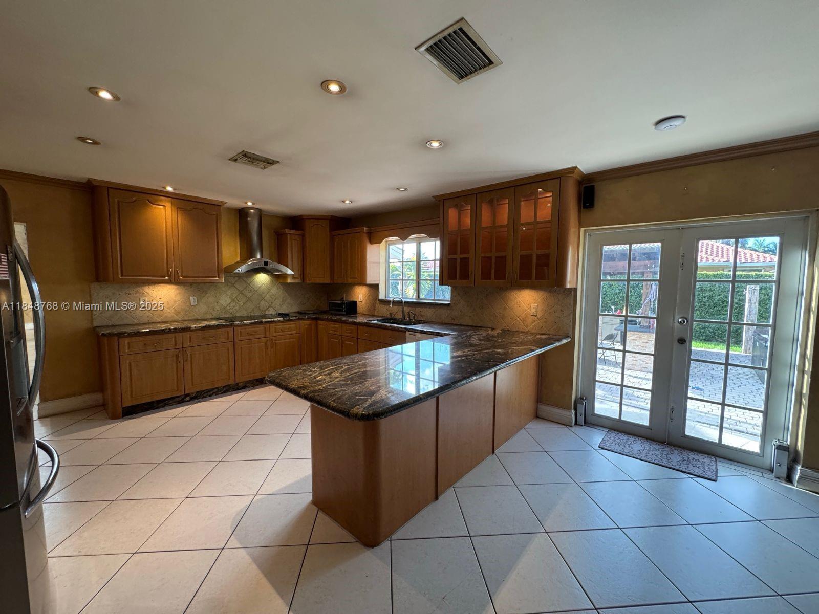 SPLIT RAIL SEC 1 - Residential