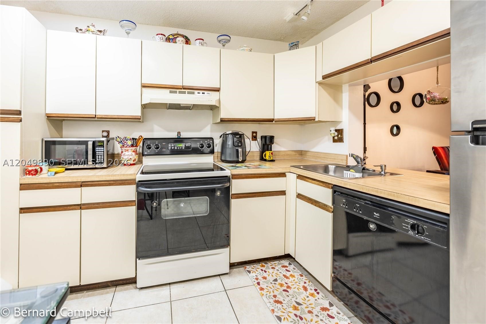 3135 S Carambola Cir S 2368