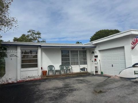 2171 NW 93rd Ln Sunrise FL 33322