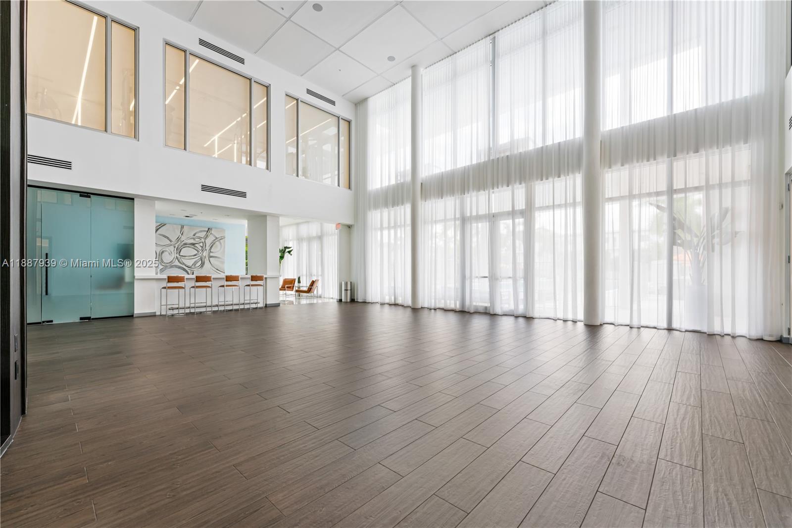 LANDMARK AT DORAL - Residential