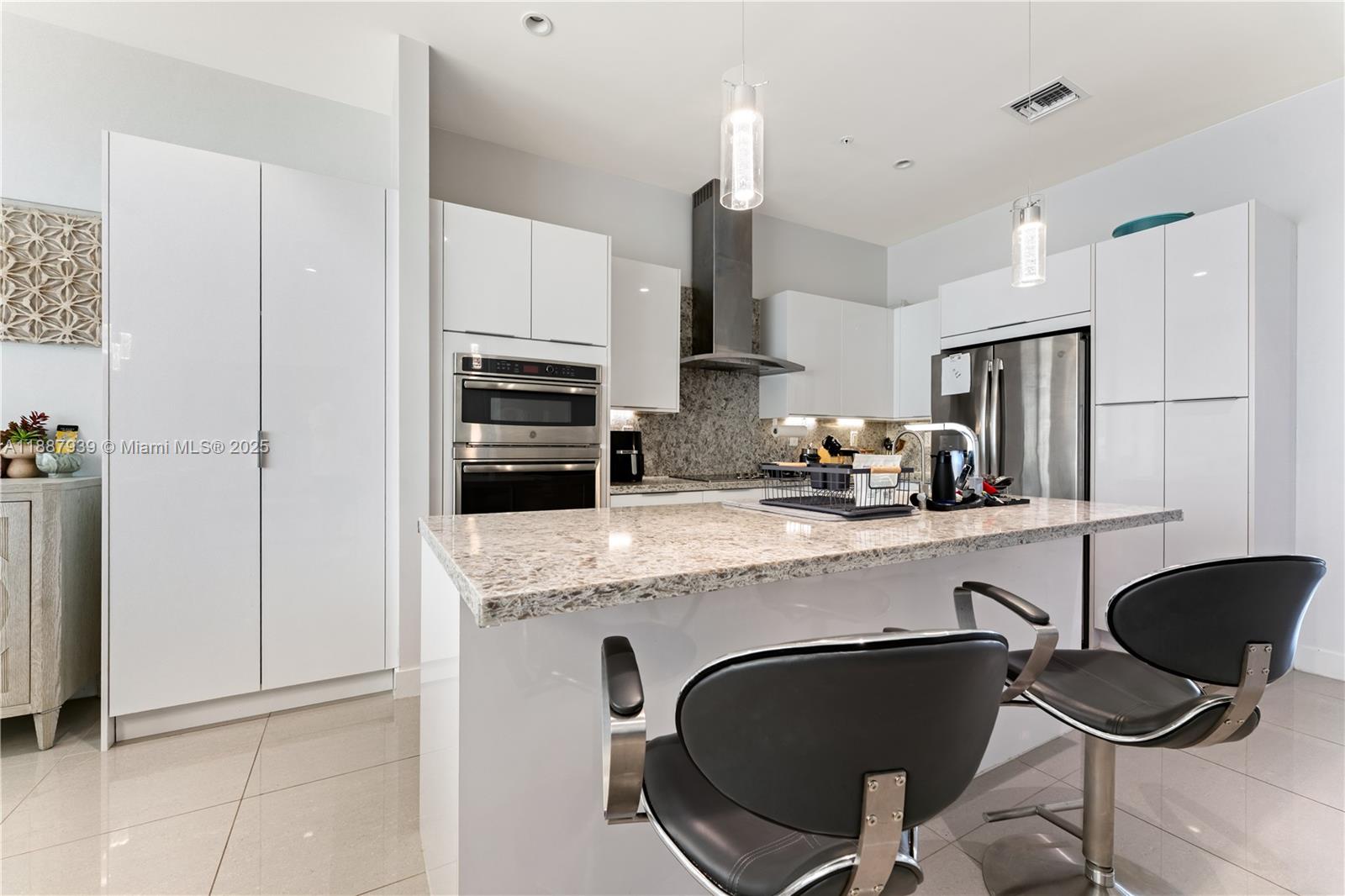 LANDMARK AT DORAL - Residential
