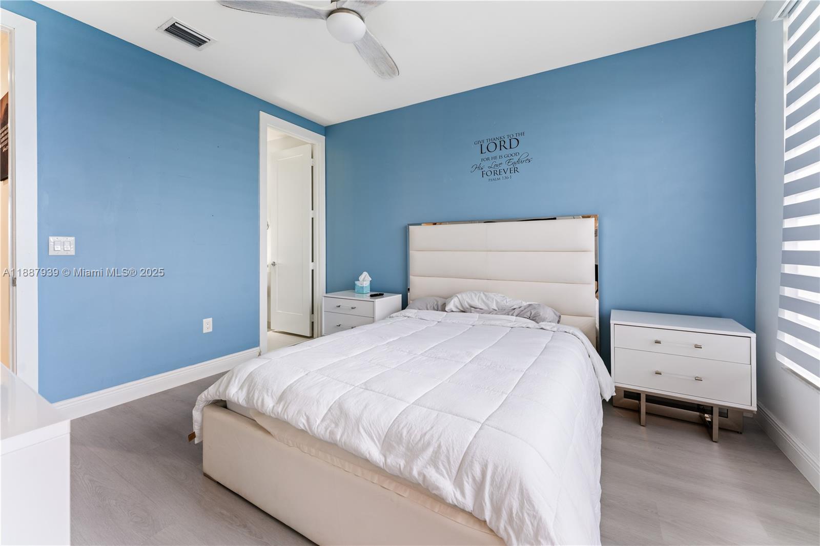LANDMARK AT DORAL - Residential