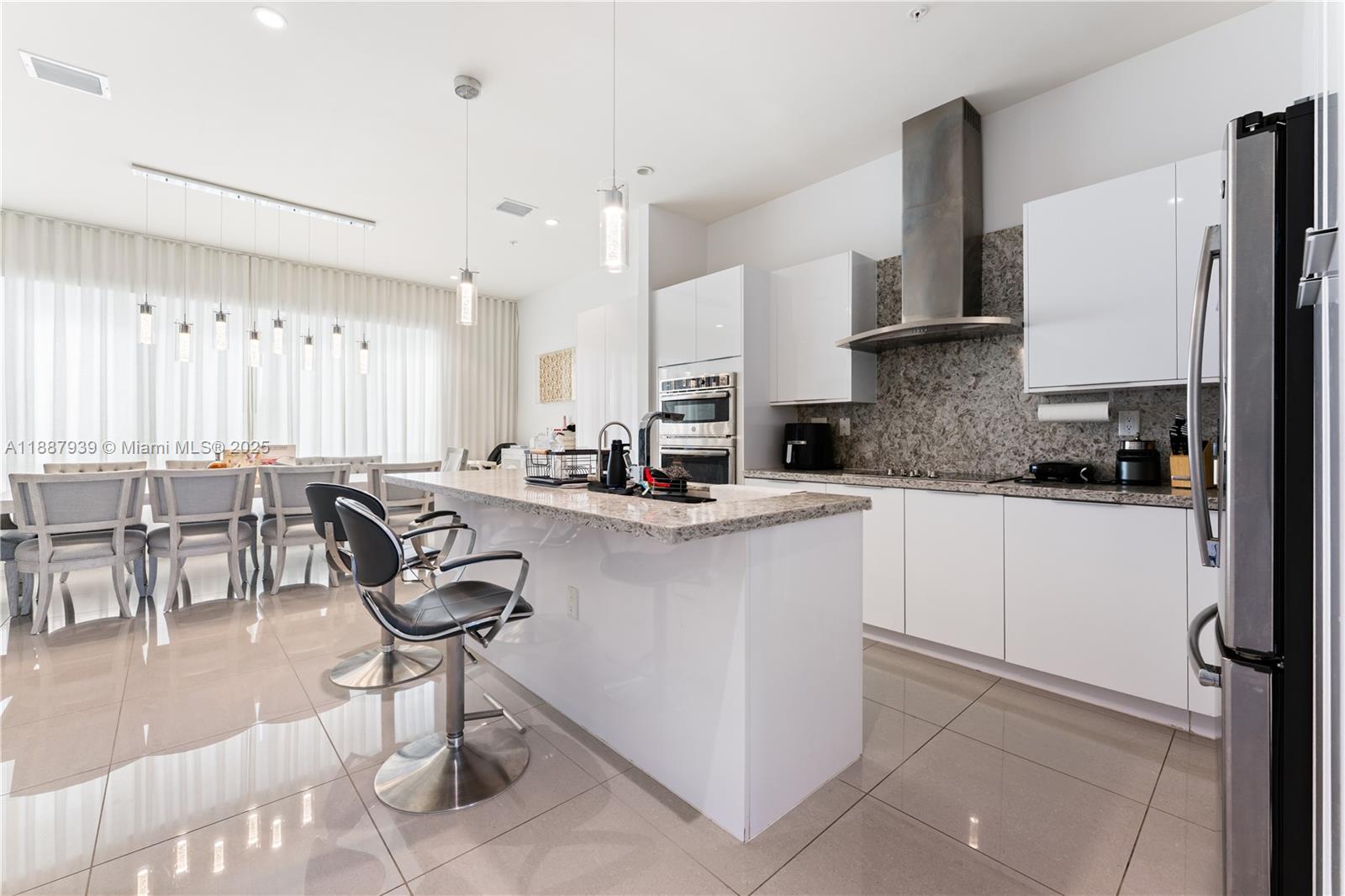 LANDMARK AT DORAL - Residential