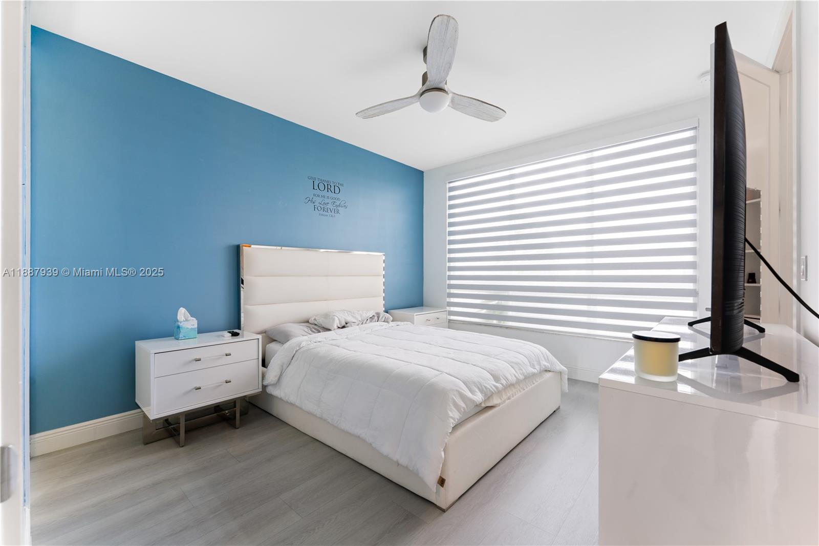 LANDMARK AT DORAL - Residential