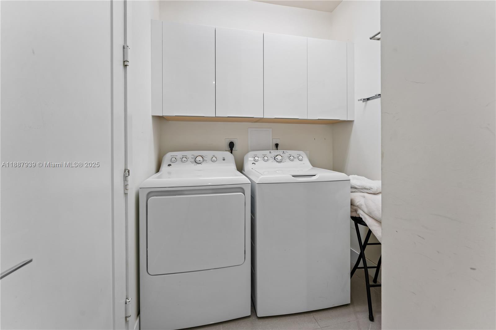 LANDMARK AT DORAL - Residential