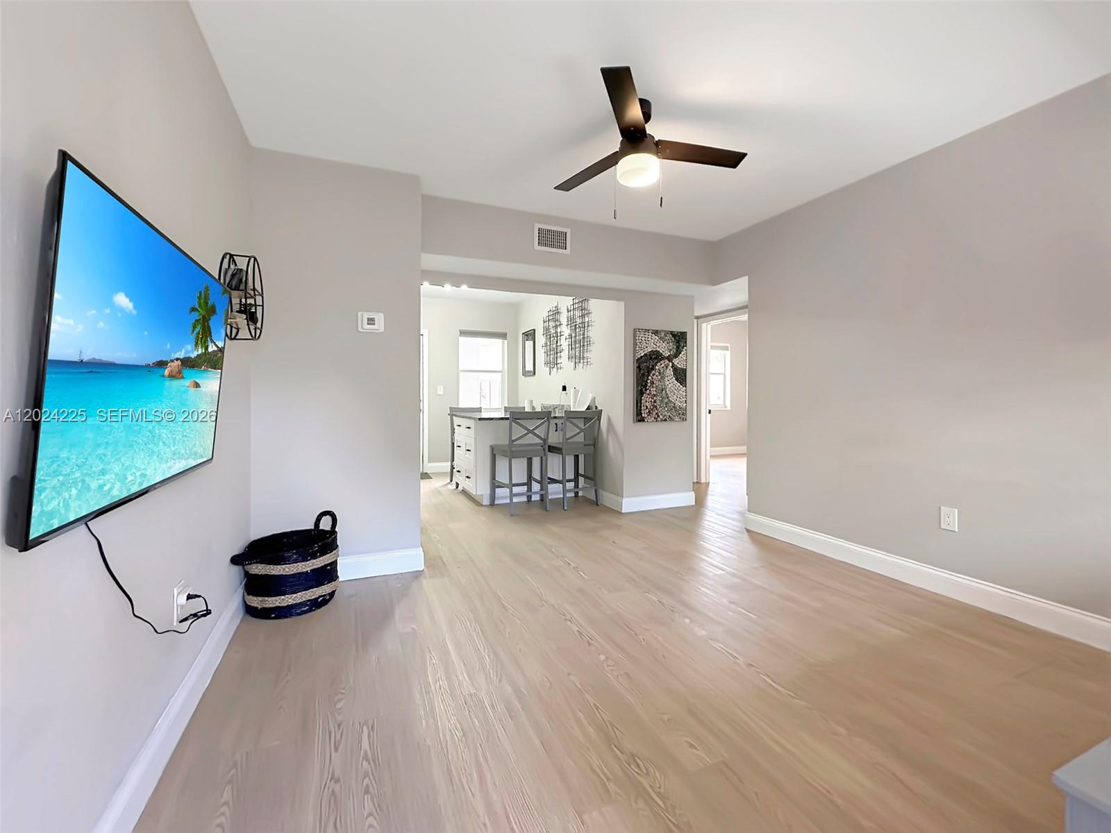POMELO PARK - Residential Lease