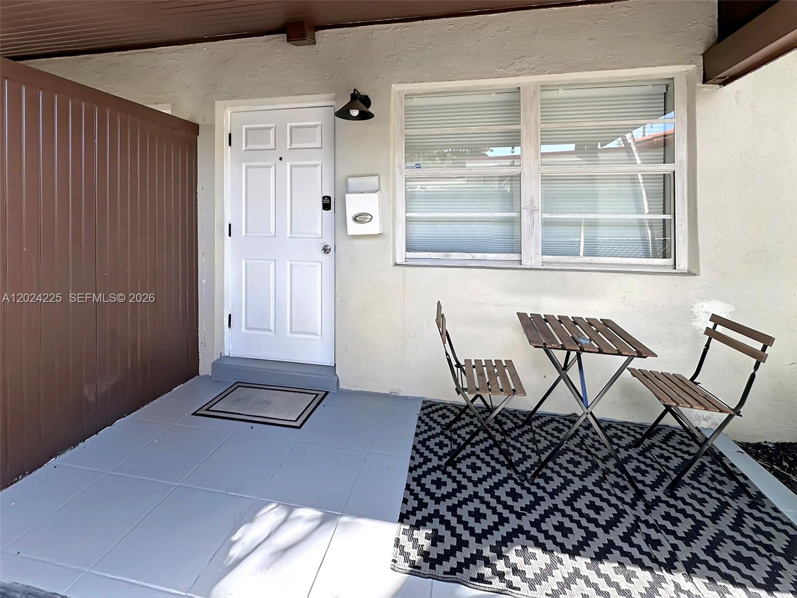 POMELO PARK - Residential Lease