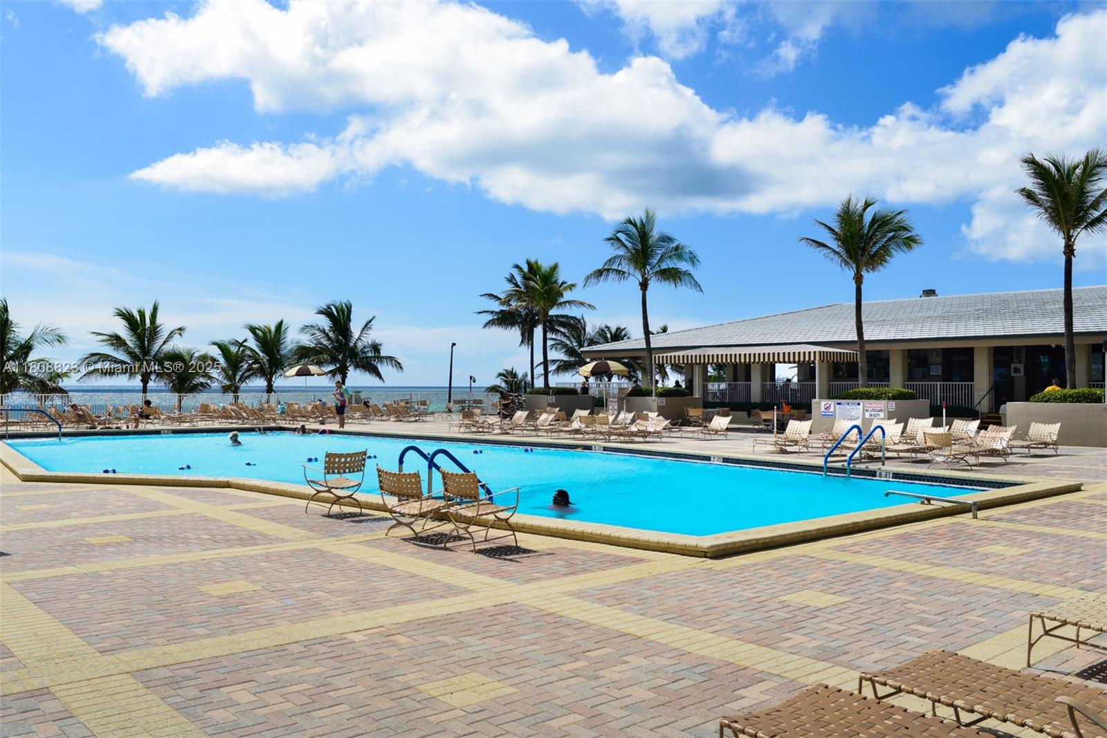 HEMISPHERES CONDO - Residential