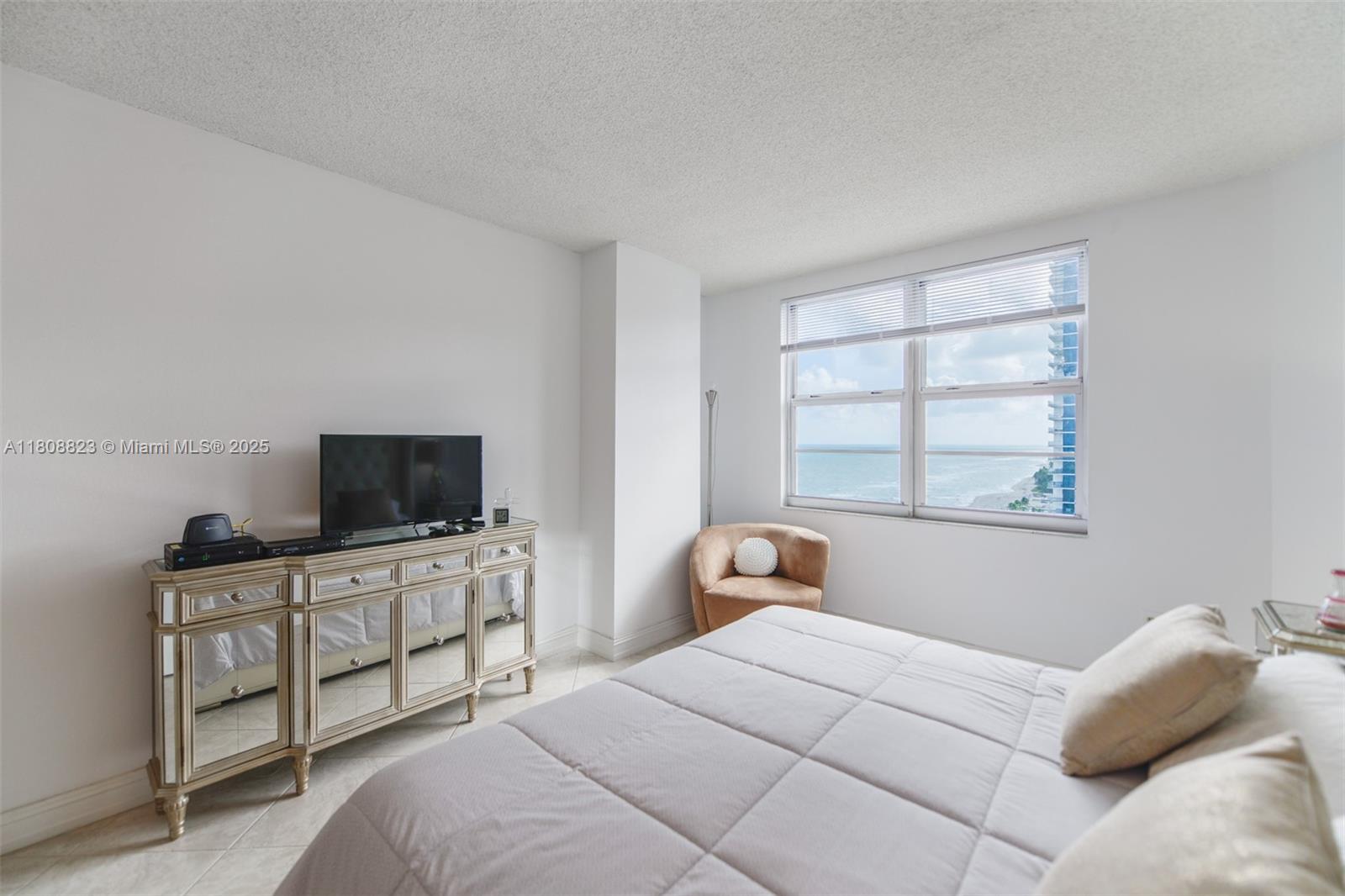 HEMISPHERES CONDO - Residential