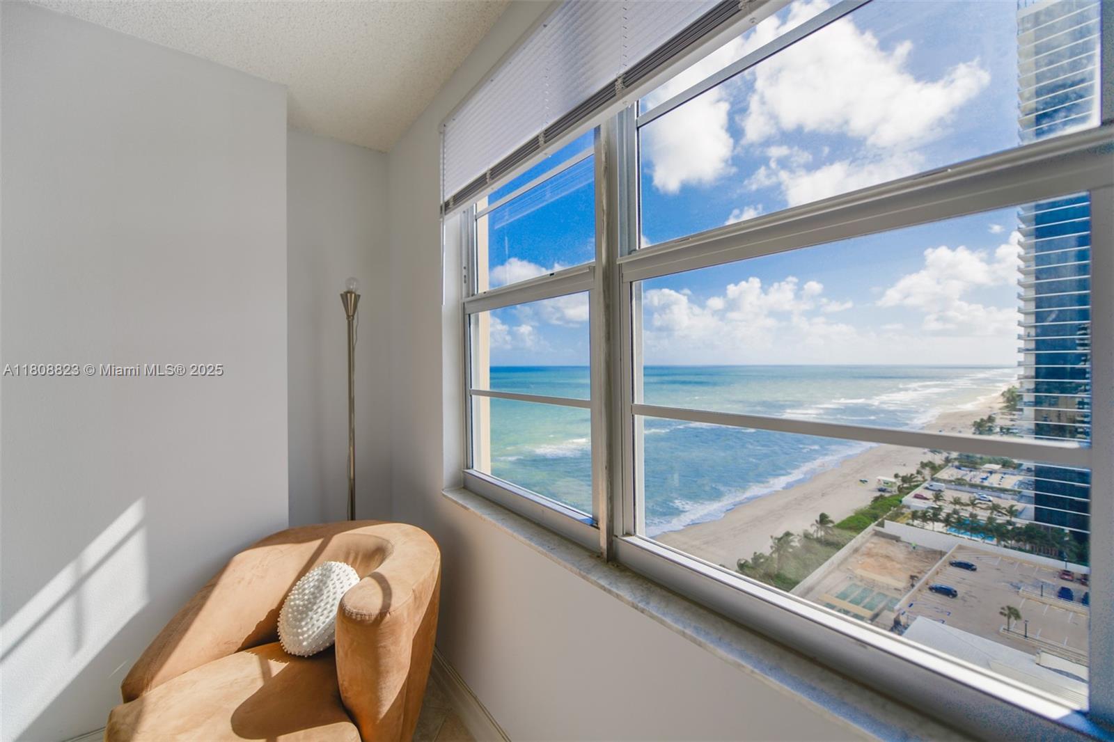 HEMISPHERES CONDO - Residential