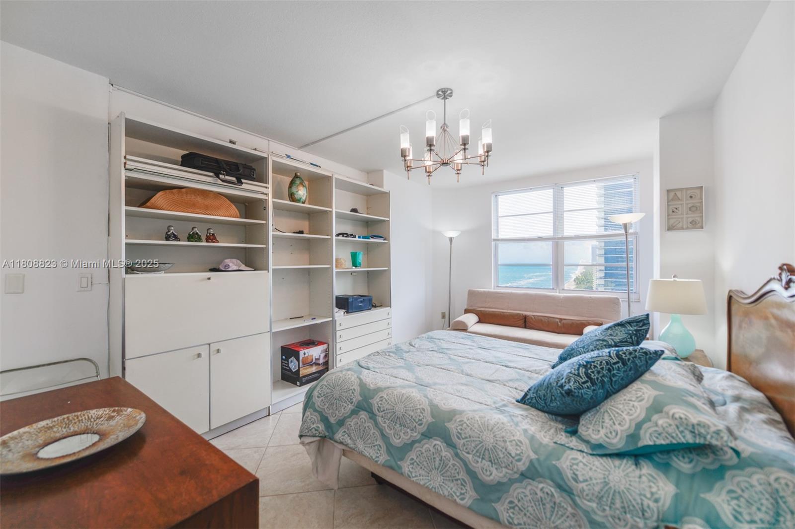 HEMISPHERES CONDO - Residential