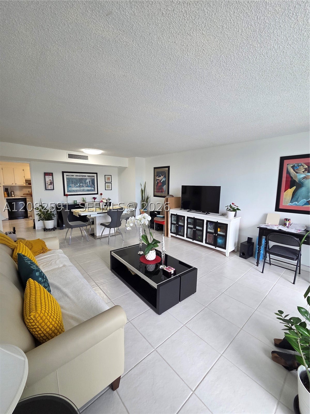 2841 NE 163rd St 402