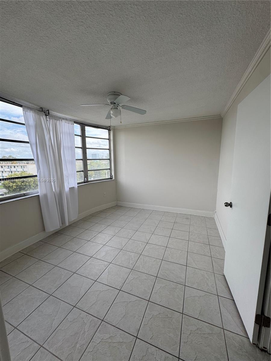 JADE WINDS GRP EASTER LIL - Residential Lease