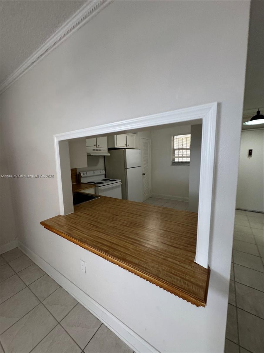 JADE WINDS GRP EASTER LIL - Residential Lease