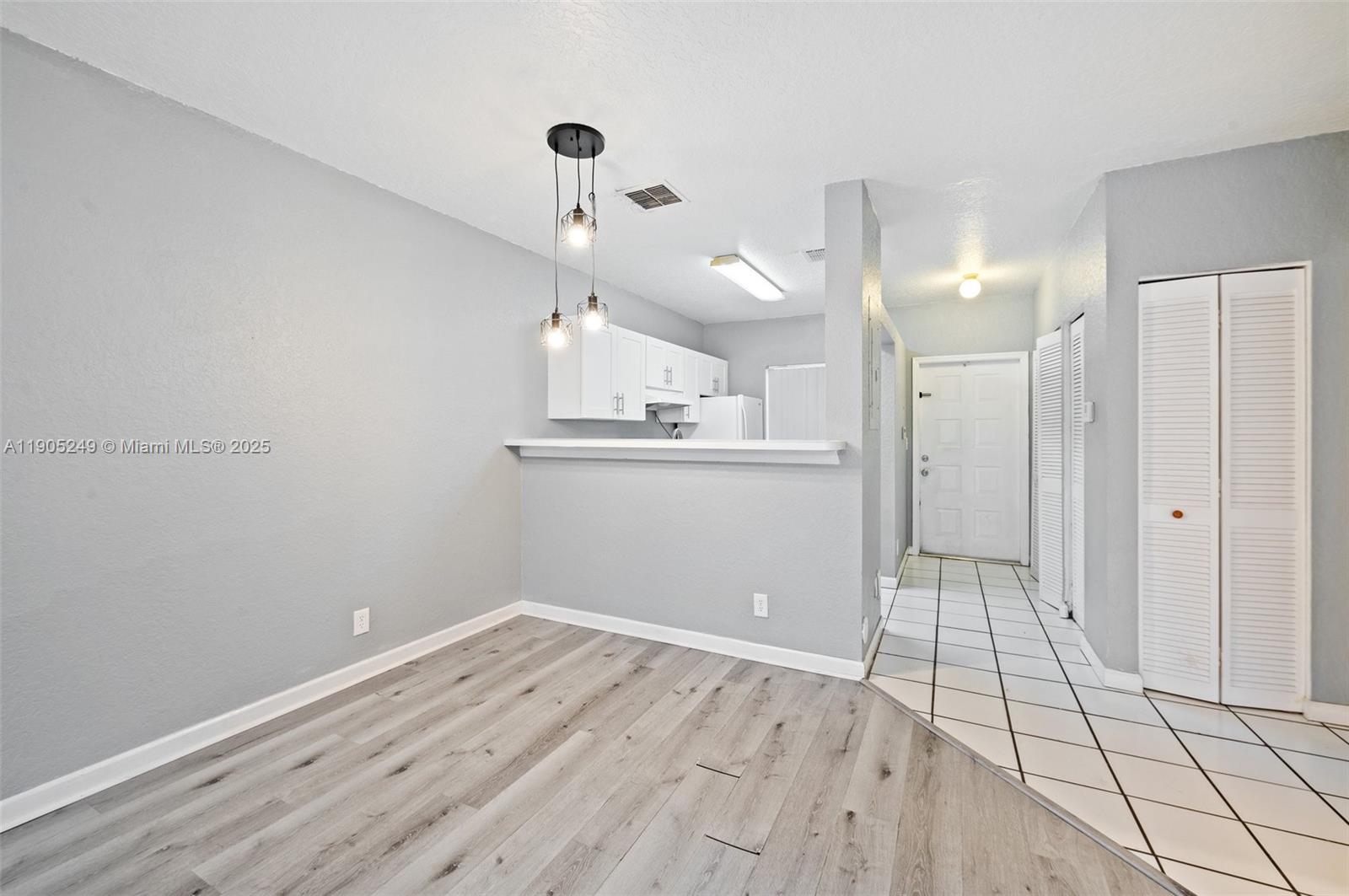 GARDENS OF SUNRISE CONDO - Residential