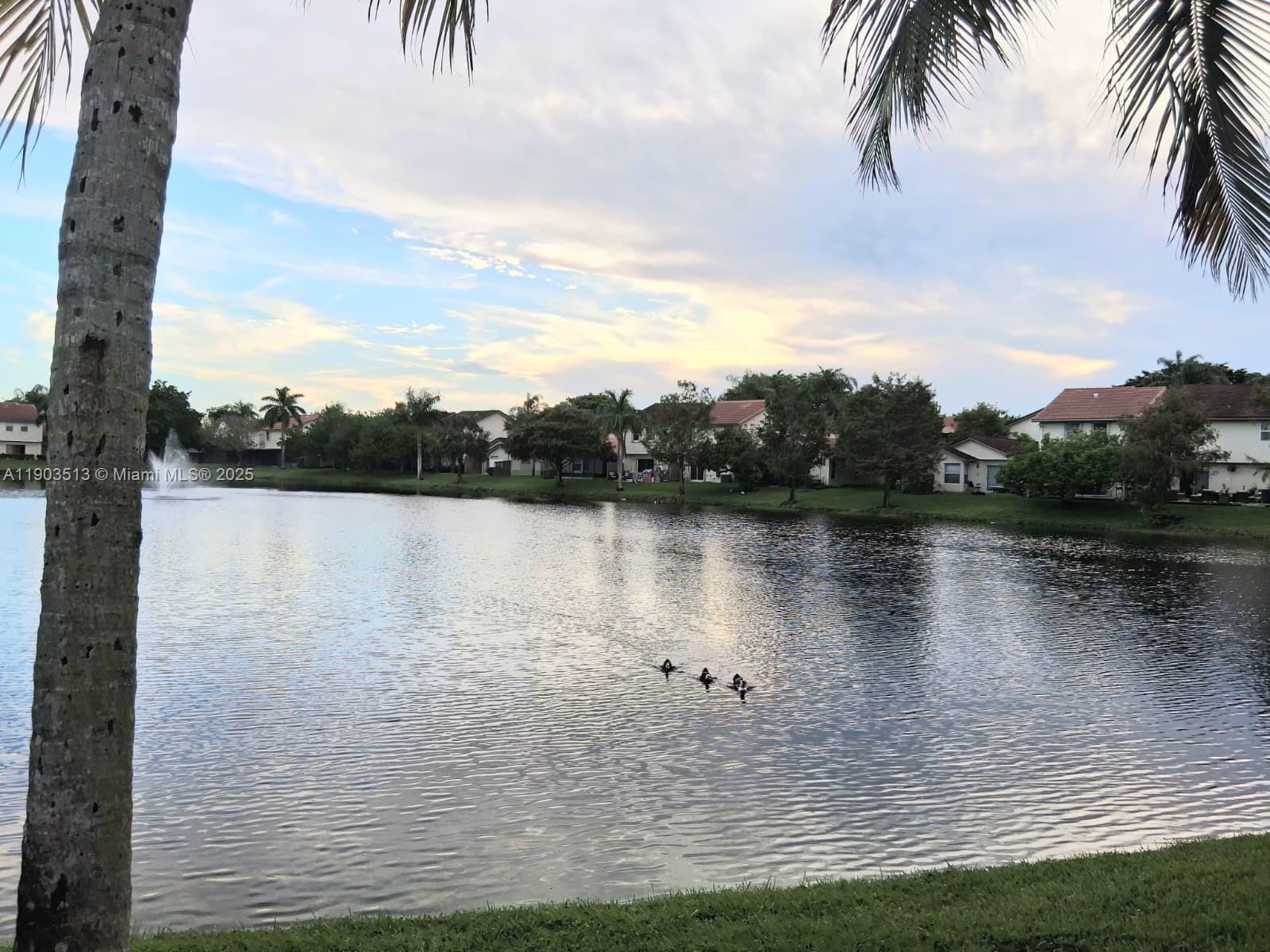 PEMBROKE POINTE - Residential