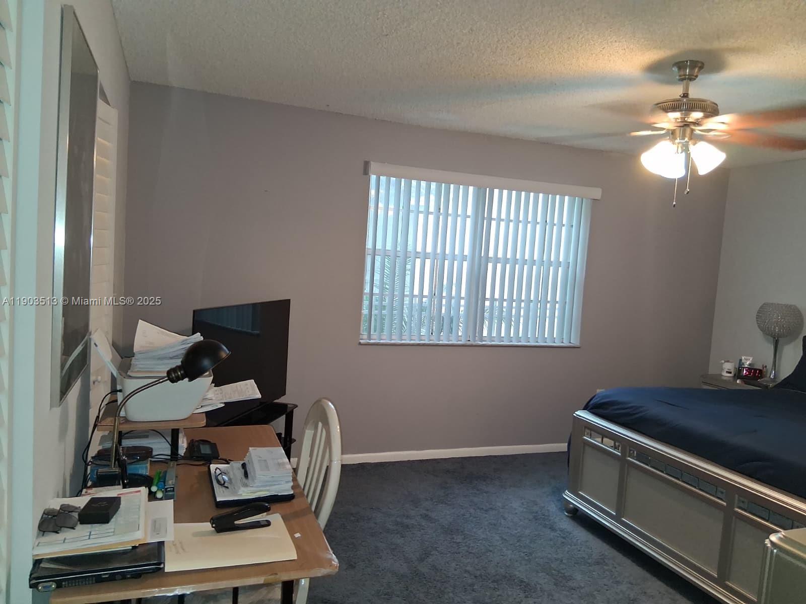 PEMBROKE POINTE - Residential